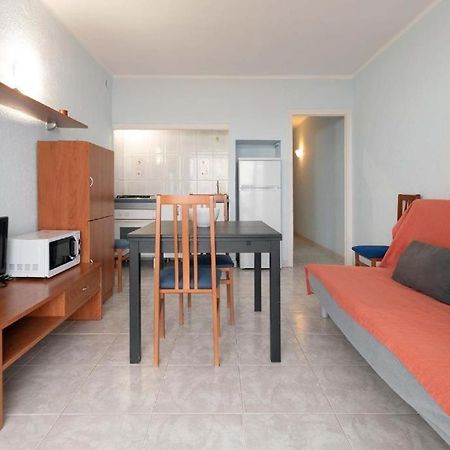 Apartamentos Denis Castelldefels Zewnętrze zdjęcie